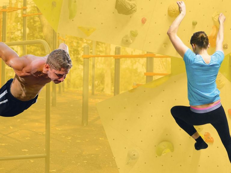 Jugendliche beim Bouldern und bei Calisthenics-Übungen