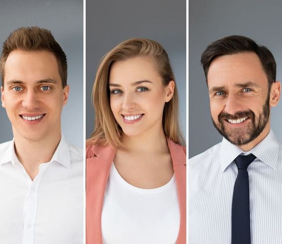 Collage aus Portraits von Frauen und Männern