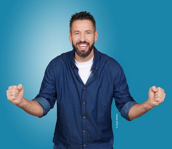 Bennet Wiegert in jubelnder Pose